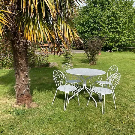 Aux Murmures De La Nature Oda ve Kahvaltı 4*