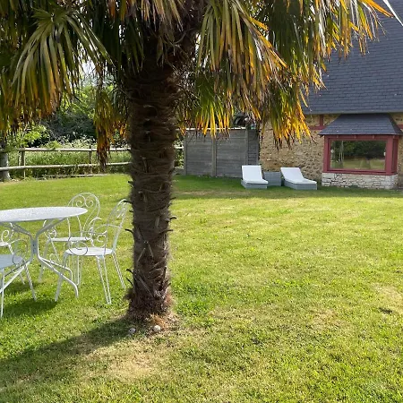 Aux Murmures De La Nature Oda ve Kahvaltı 4*
