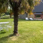 Aux Murmures De La Nature Bed & Breakfast 4*
