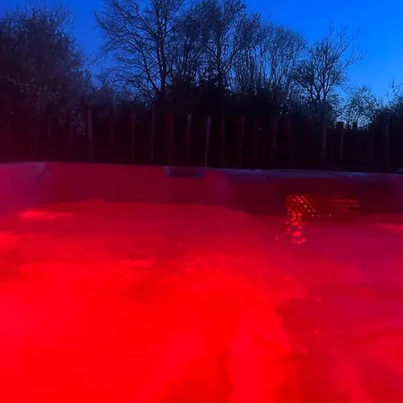 Aux Murmures De La Nature Bed & Breakfast 4*