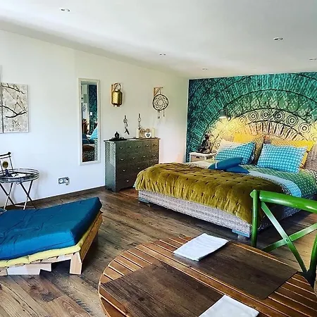 Aux Murmures De La Nature 4*