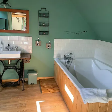 Bed & Breakfast Aux Murmures De La Nature Honfleur