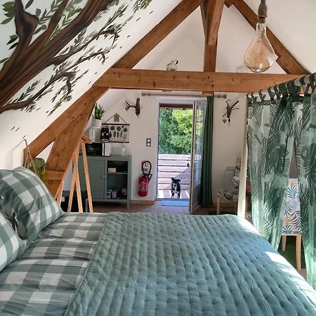 فندق مبيت وإفطار Aux Murmures De La Nature 4*