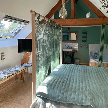 Aux Murmures De La Nature Bed & Breakfast