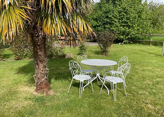 Aux Murmures De La Nature Bed & Breakfast 4*