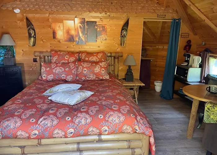 Nocleg ze śniadaniem Aux Murmures De La Nature 4*