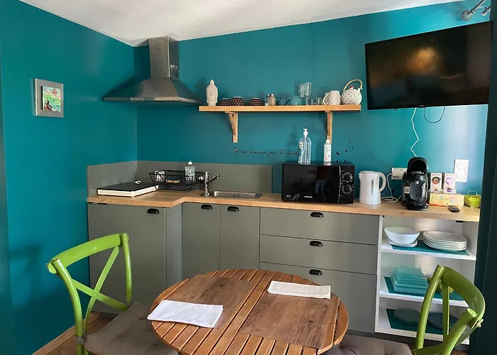 Aux Murmures De La Nature 4*