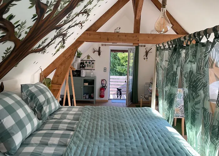 Bed & Breakfast Aux Murmures De La Nature 4*